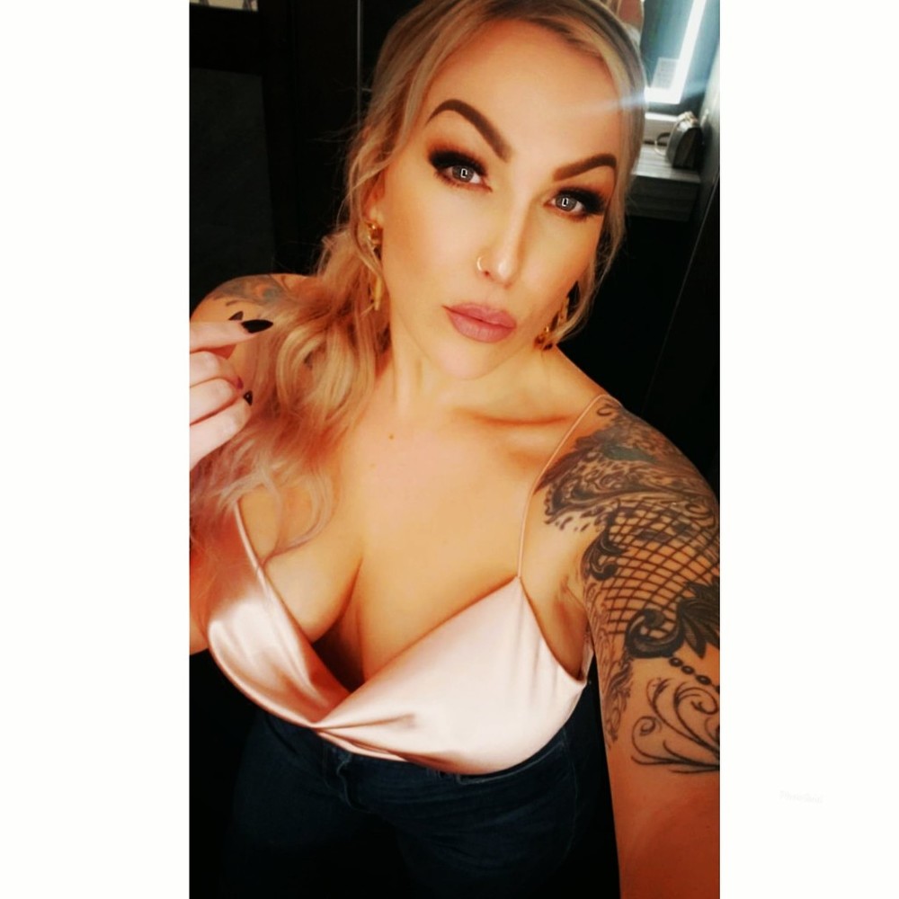 Meet your Posher, Sonya